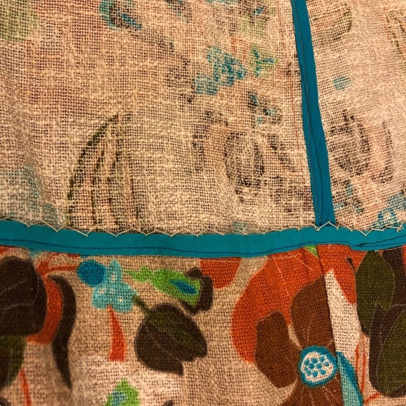 Soft Burlap Floral Midi Skirt - Picture 10 of 11